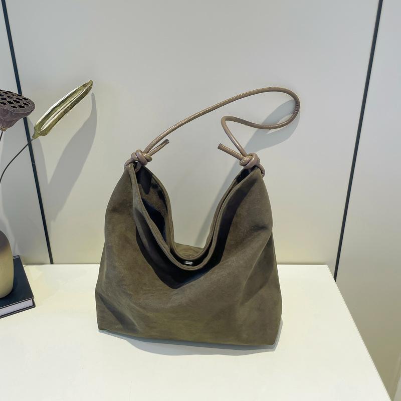 Geantă mată retro de mare capacitate pentru femei 2025 nouă toamnă și iarnă de agrement de umăr geantă de cumpărături geantă tote