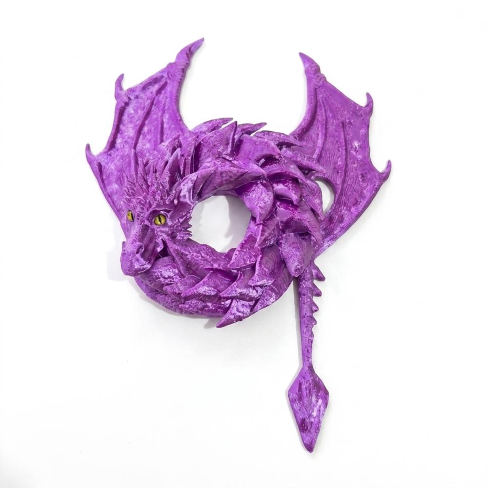 Gothic Fantasy Dragon Wreath Ornament Dark Style Dark Flying Dragon Sculpture Bedroom