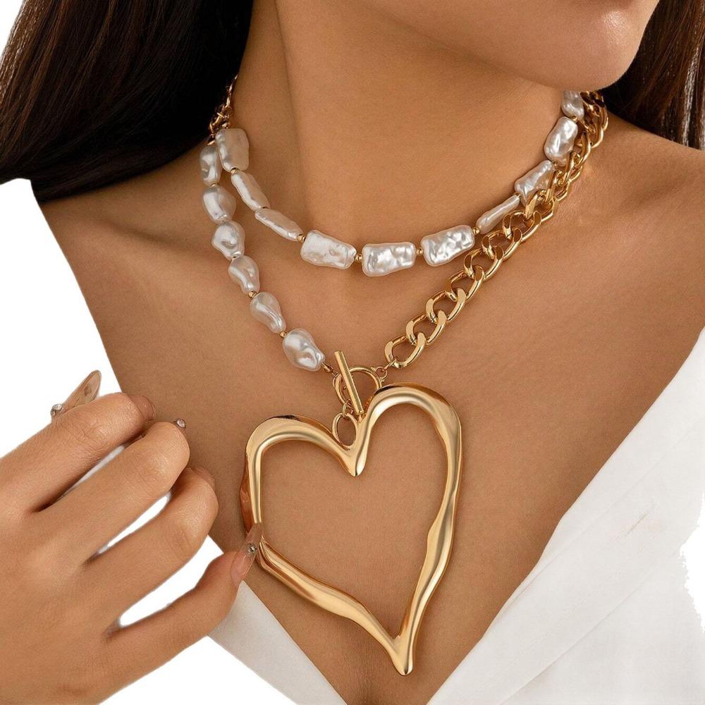 Fashion Women's Big Love Heart Pendant Necklace Exaggerated Unique Baroque Pearl Chain Love Heart Pendant Double-layer Necklaces