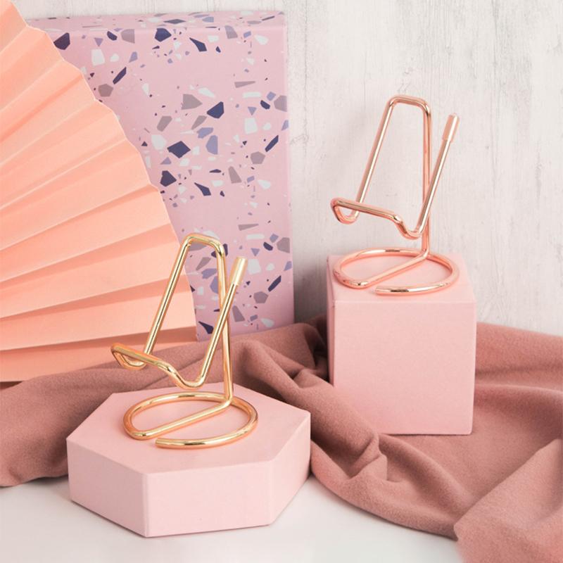Simple Desktop Mobile Phone Holder Stand Creative Smartphone Lazy Bracket Universal Tablet Mobile Phone Support Holder Gifts