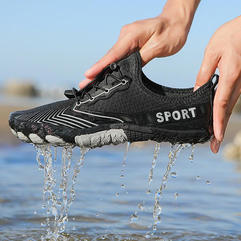 Outdoor New Adult Fitness Hiking Shoes Beach Swimming Shoes Diving Men's and Women's Casual Wading Shoes Creek Shoes