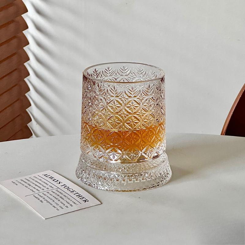 260ml Whiskey Glass The Crystal Rotates 360° White Wine and Cocktail Drinks Bar Party Cool Bar Accessories Unique Gift