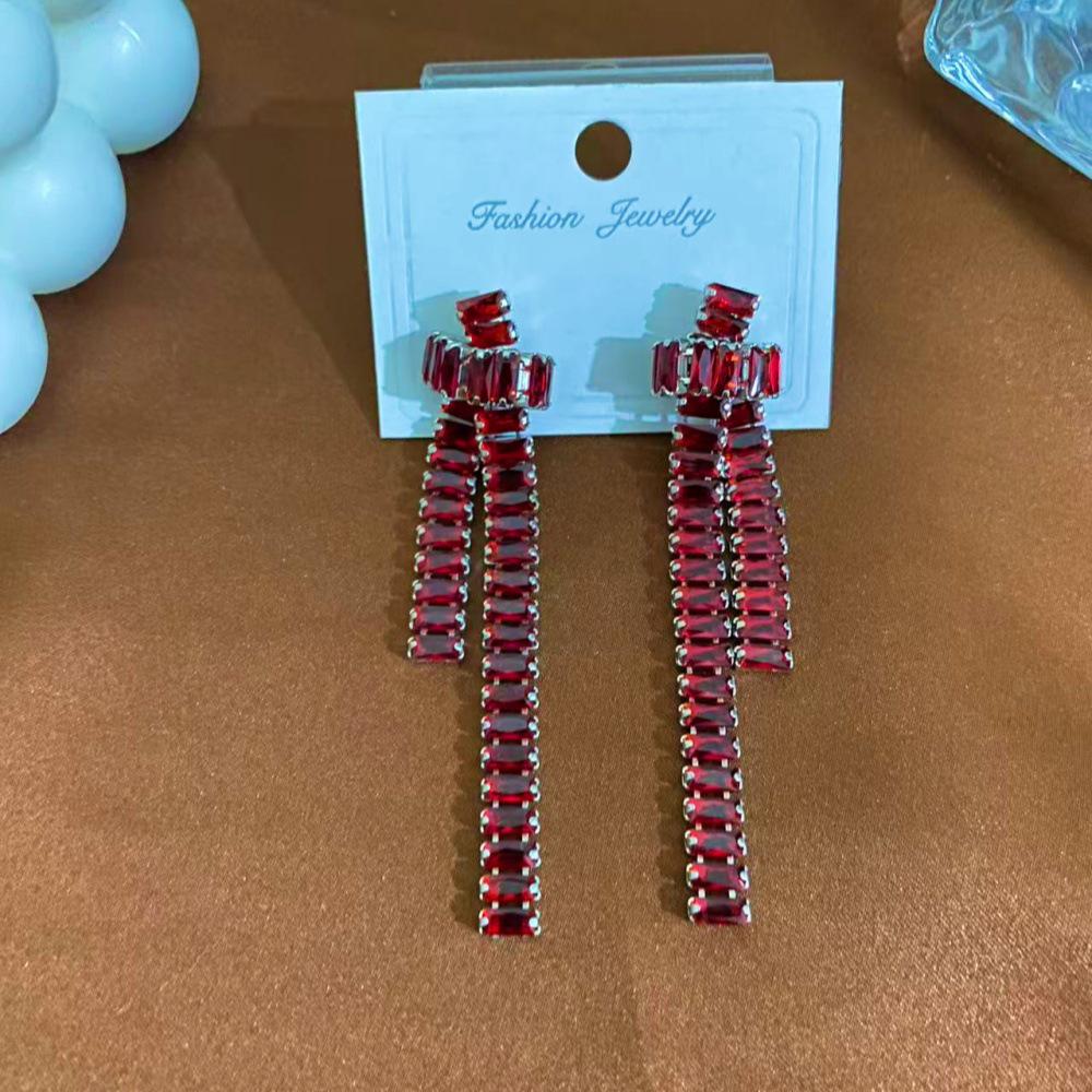 Ensemble collier et boucles d'oreilles à pampilles en zircon: Accessoires de Chaîne de Clavicule Haut de Gamme Chic Européen-Américain pour Femmes