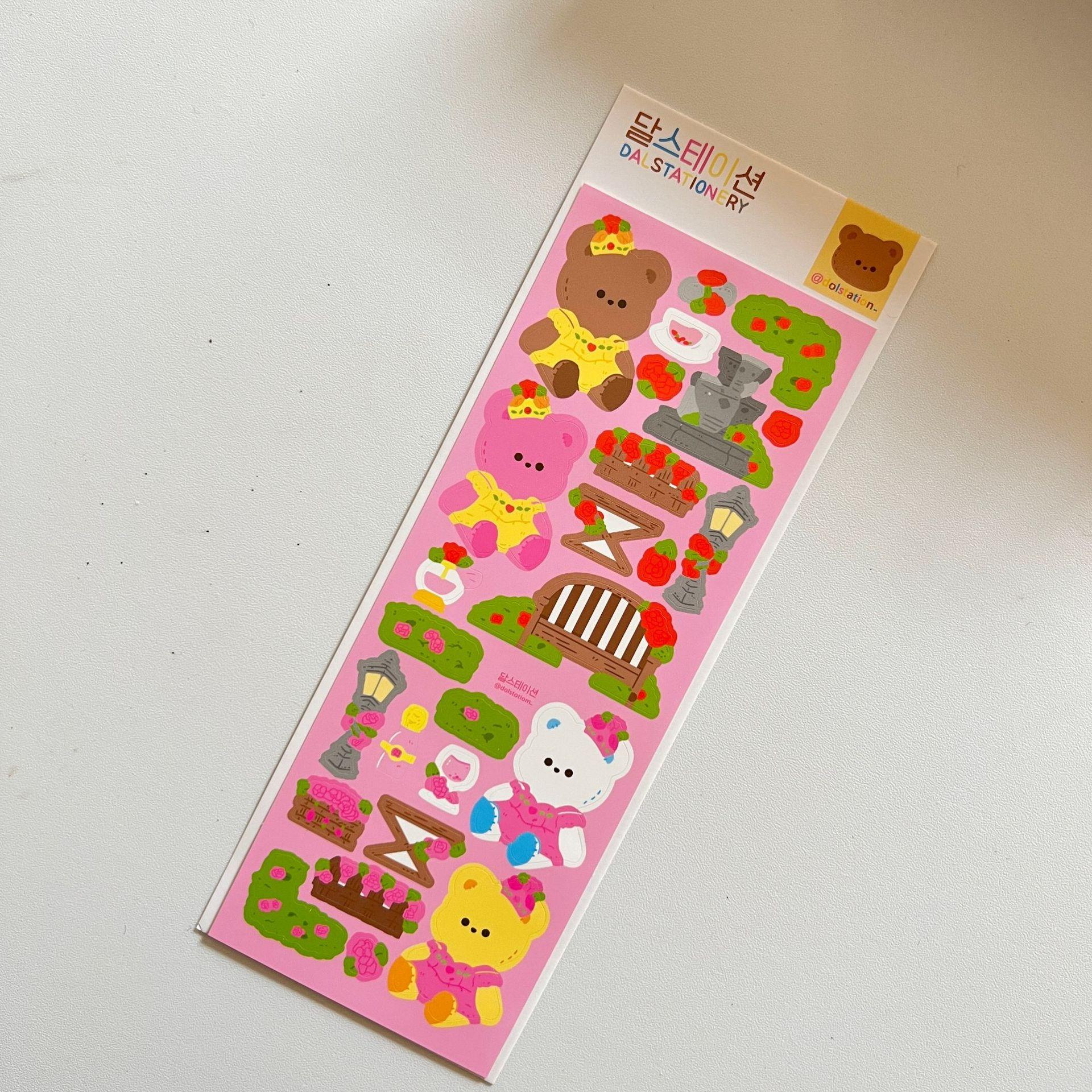 Мягкая клейкая наклейка — фото 6