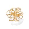 Elegante Broche de Flor Hueca para Mujer - Accesorio de Lujo Ligero para Uso Diario y Banquetes
