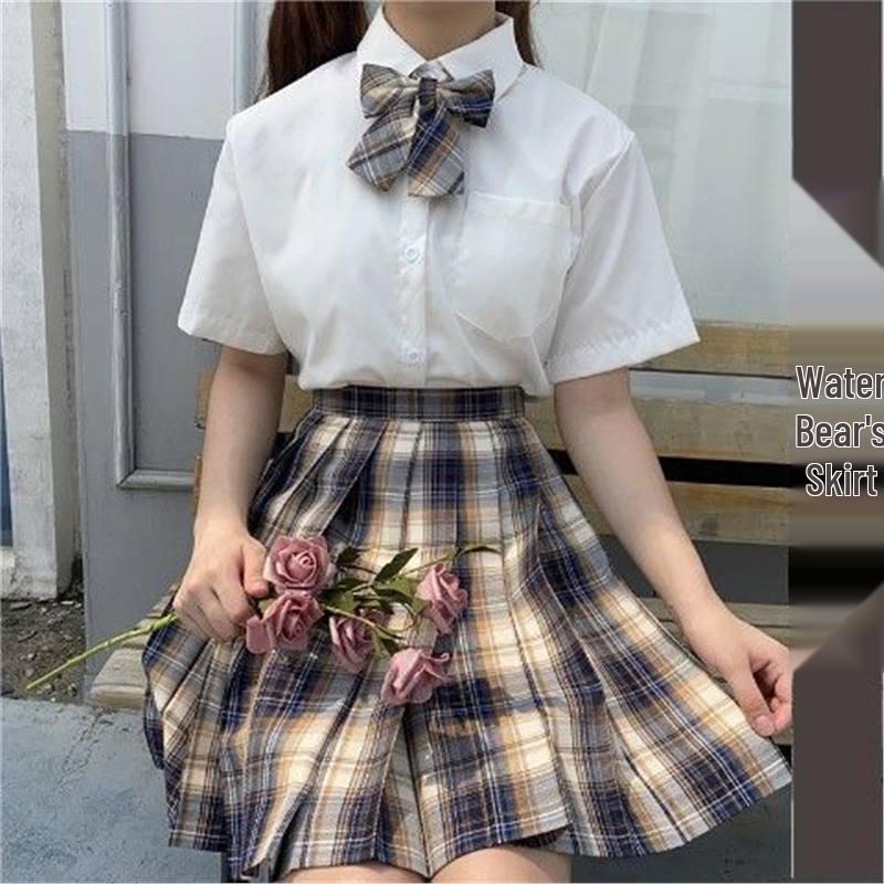 12-Year-Old Girls' Cute Yamabuki Check Sailor Uniform: Navy Skirt & Short Sleeve Top
