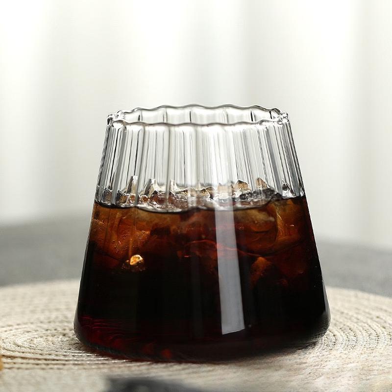 

Shangqi Creative Mount Fuji Striped Glass Cup Set