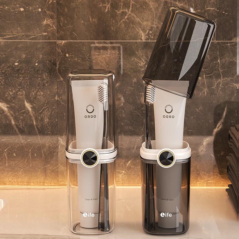 Fumaiide Portable Travel Toiletry Kit - 3-Piece Set