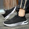 Men's Lightweight Running Shoes - Breathable Mesh Sports Shoes Suitable for Jogging and Gym Exercise,   Model