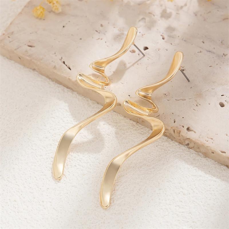 Fashion Twisted Drop Earrings for Women Vintage Chunky Irregular Long Thick Stud Earrings Statement Wedding Jewelry Gifts