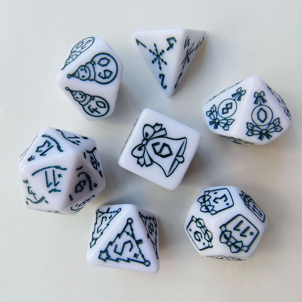 7pcs/set New Snowman Christmas Tree Pattern Christmas Dice DND Number Dice Running Team Board Game Dice Set Christmas Supplies