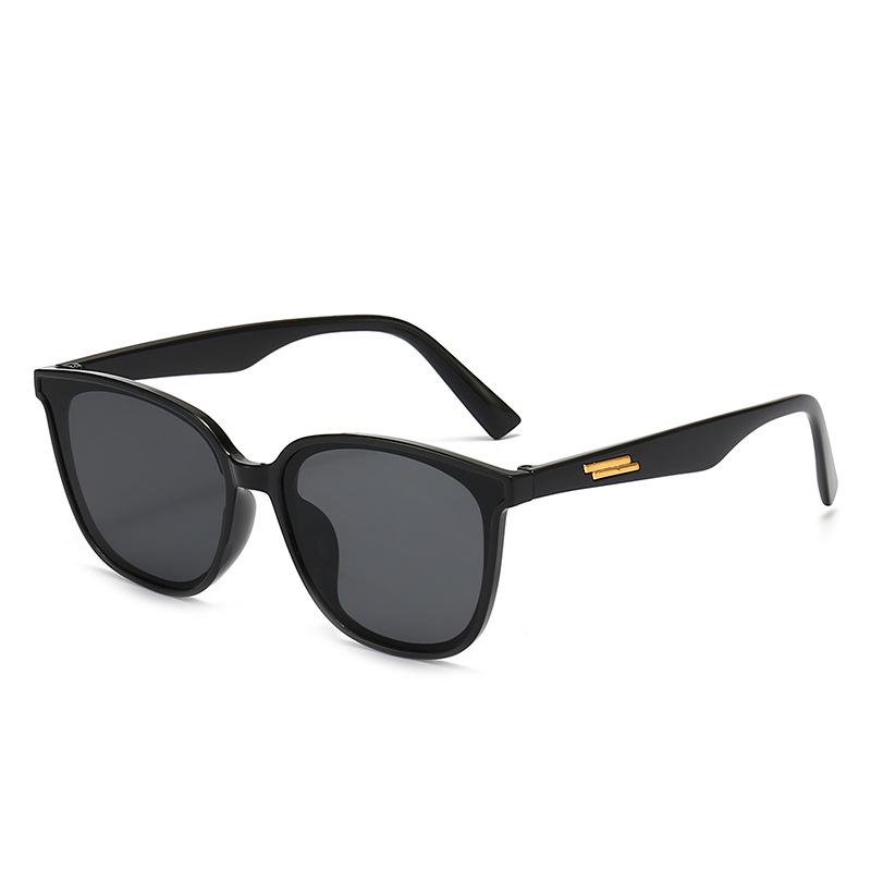 

Женские ретро уличные солнцезащитные очки с градиентом - Корейская, Европейская и Американская мода, Защита от УФ-лучей