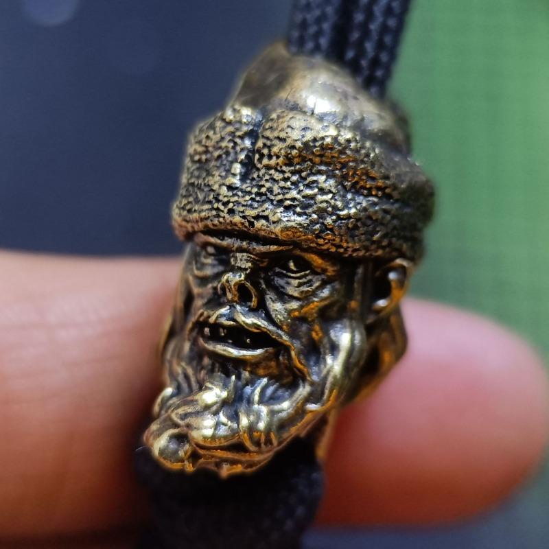 1ks Starobronzový Bezzubý Starý Muž s Bradou Přívěsek na Klíče Přívěsek na Batoh Vintage Mosazné Řemesla Starobronzové Miniaturní Ozdoby