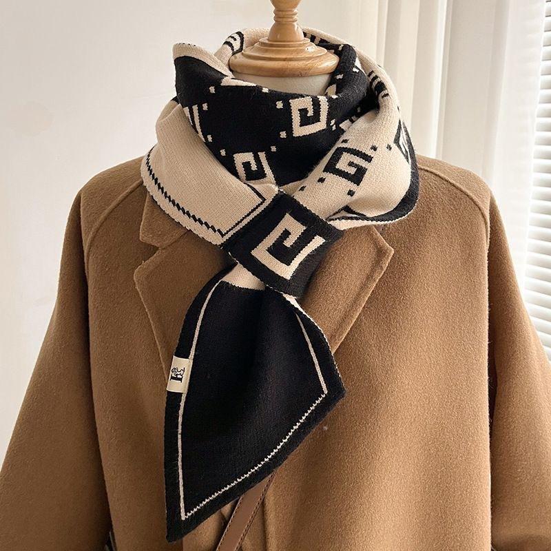 Knitted Scarf with Yarn for Women, Autumn and Winter, Korean Version, Thickened and Warm Shawl Style Scarf