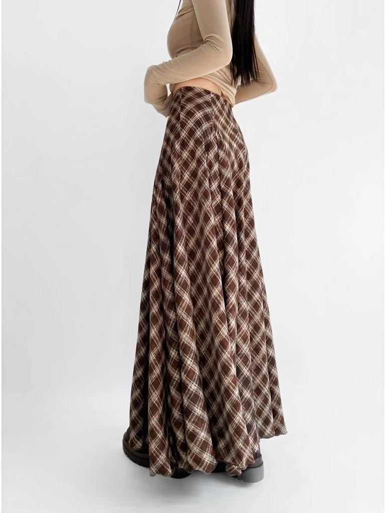 Triangle Panel High-Waisted Plaid A-Line Skirt - Women's Autumn/Winter Retro Style
