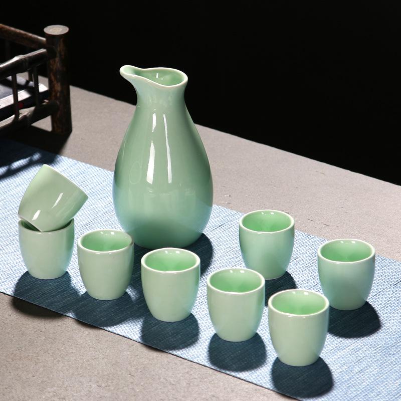 Ręcznie robiony zestaw do sake w kolorze celadon, styl japoński, ceramiczny, 1 karafka, 8 filiżanek, na formalne okazje, kolekcjonerski