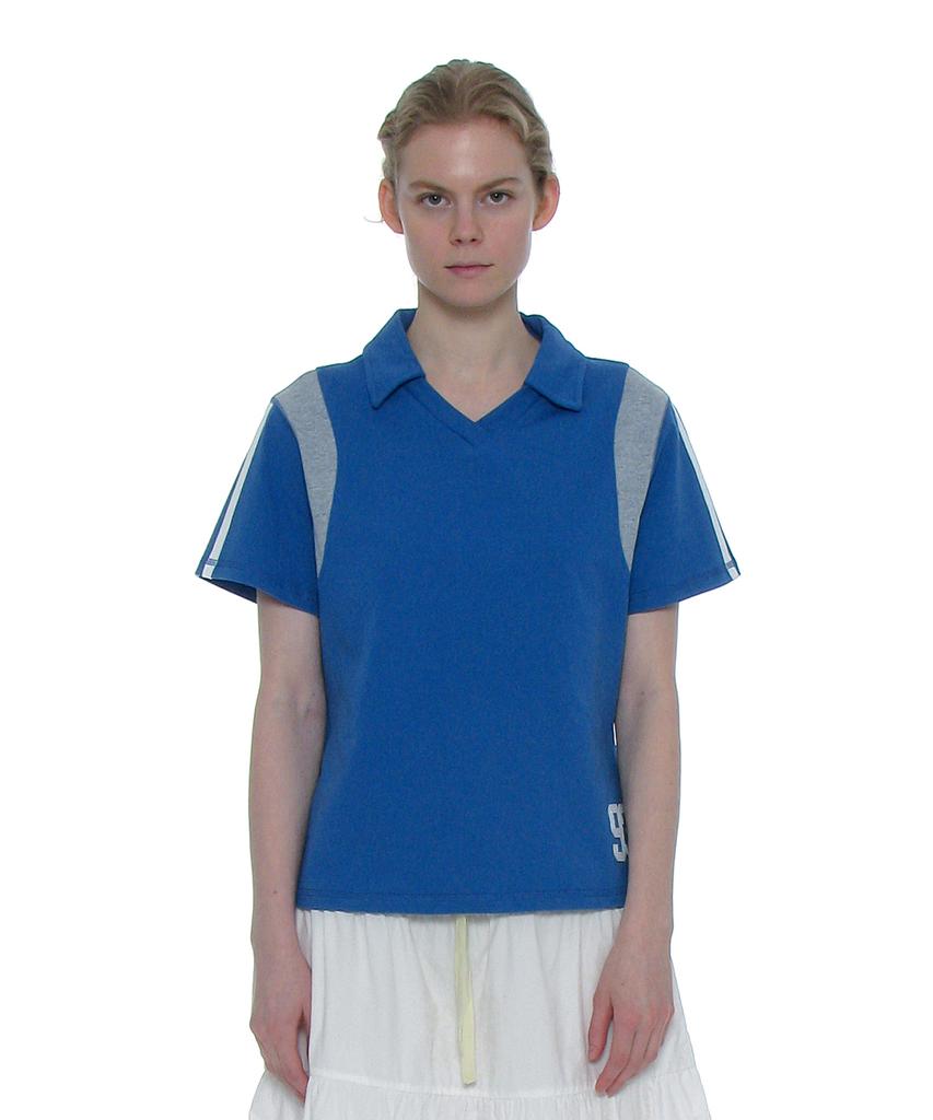 PARTIMENTO WOMEN Numbering Applique V-Neck Polo_Blue