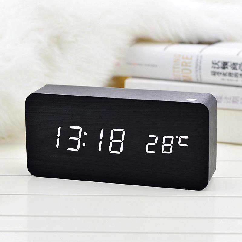 Desktop Simple Small Alarm Clock LED Clock Alarm Clock Sound Alarm Electronic Display Temperature Display Room Decoration Accessories