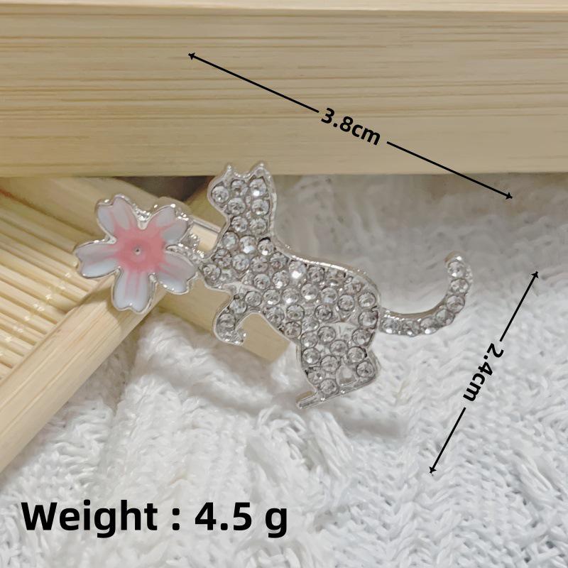 High-End Women's Butterfly Anti-Exposure Fashion Brooch