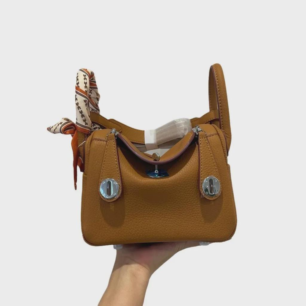 Bags 2024: New Women's Genuine Leather Lindy One-Shoulder Handbag & Crossbody Pillow Bag