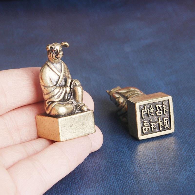 Brass Zodiac Guardian God Desktop Ornament Wealth Attraction Copper Seal Study Room Decoration Old Copperware Wholesale