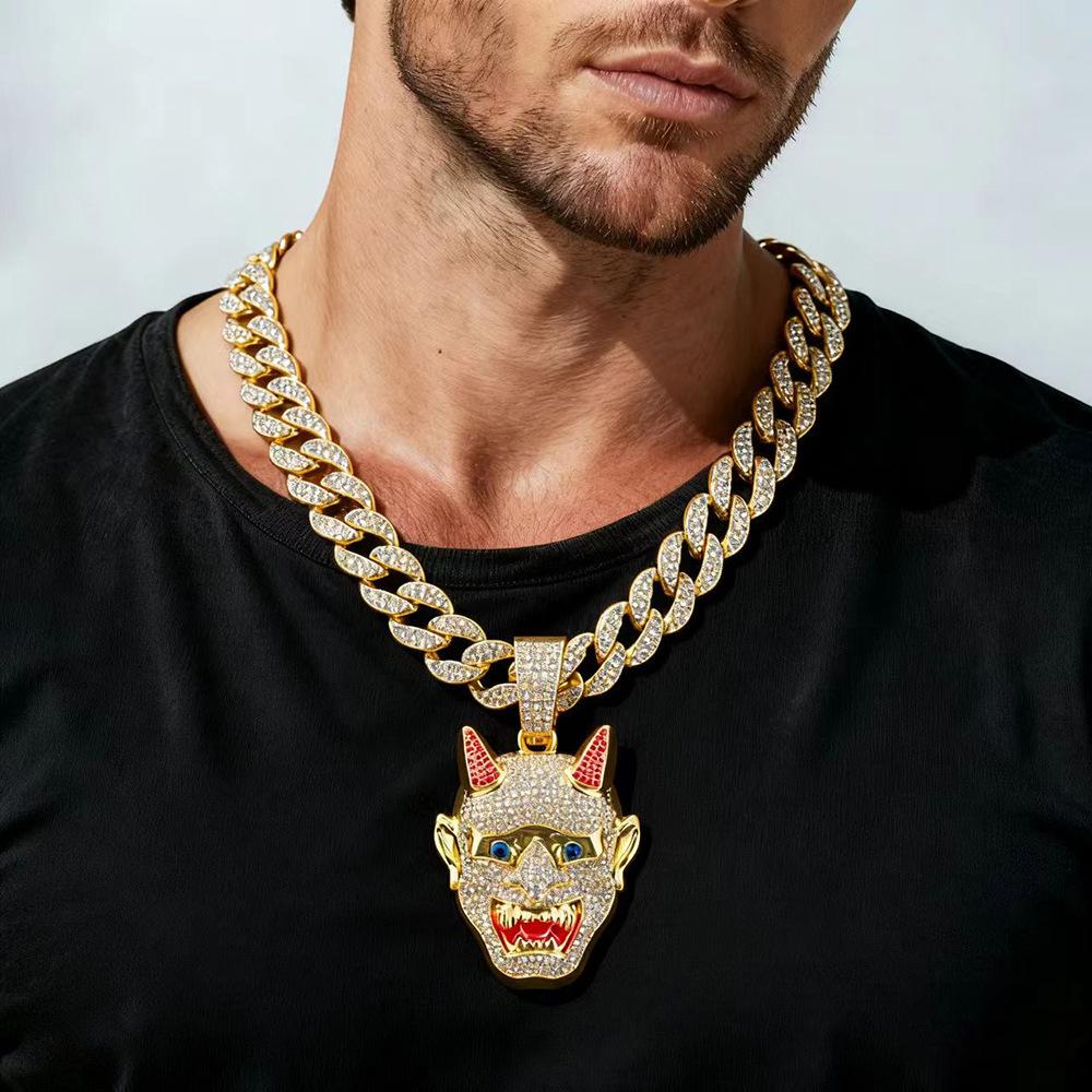 Hip Hop New Night Fork Monster Pendant Hip Hop Fashion Trendy Men's Necklace Accessories