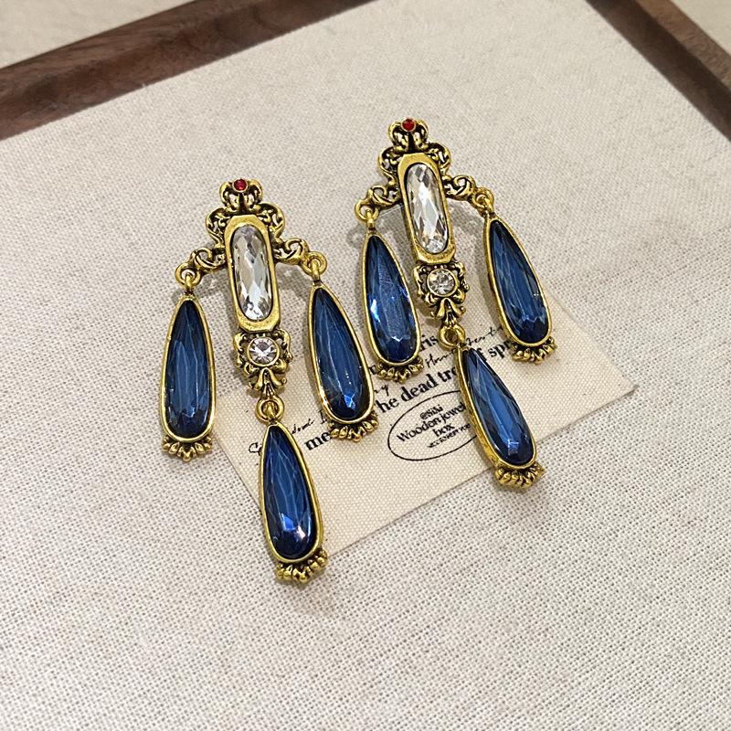 French Retro Luxury Silver Pearl Tassel Stud Earrings - Elegant and Versatile for Women