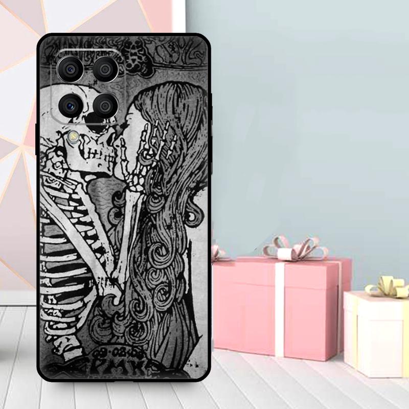 Skeleton Skull Kiss Case For Samsung Galaxy M16 M31 M21 M13 M33 M53 M15 M35 M55 M36 M56 M12 M32 M52 M14 M34 M54