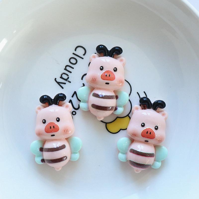 10 Pcs New Cute Cartoon Cat Bear Pig Bee Series Flat Back Resin Scrapbooking DIY Jewelry Hairpin Craft Decoration Accessorie