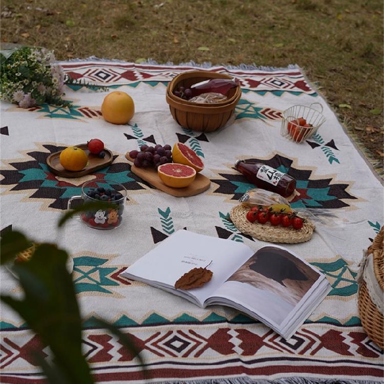 Ethnic Blanket Campings Picnics Mat Travel Rugs with Tassels Campings Equipment