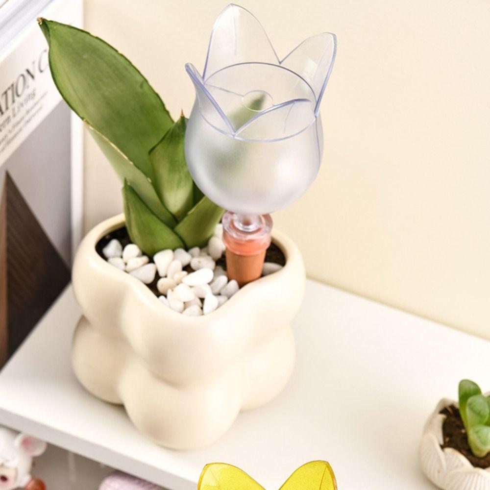 Clear Plant Automatic Watering System Balls Tulip Shape Self Watering Globes Plant Waterer