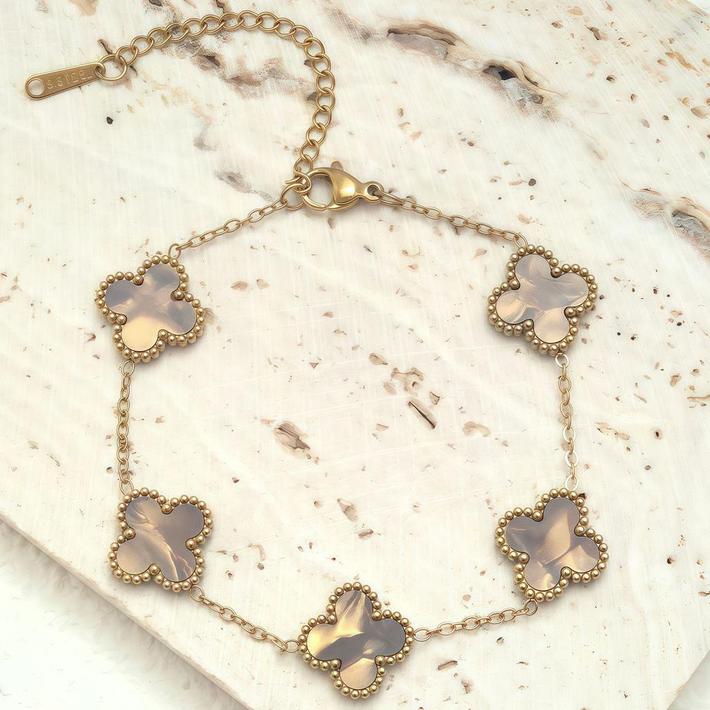 Titanium Steel New Color Four-leaf Clover Bracelet Lucky High-end Ladies Bracelet