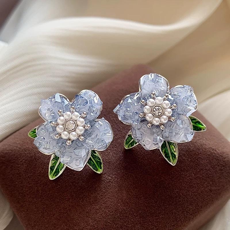 111 Silver Needle Purple Camellia Flower Crystal Stud Earrings Female, New Sweet Petal Earrings Light Luxury Premium Earrings