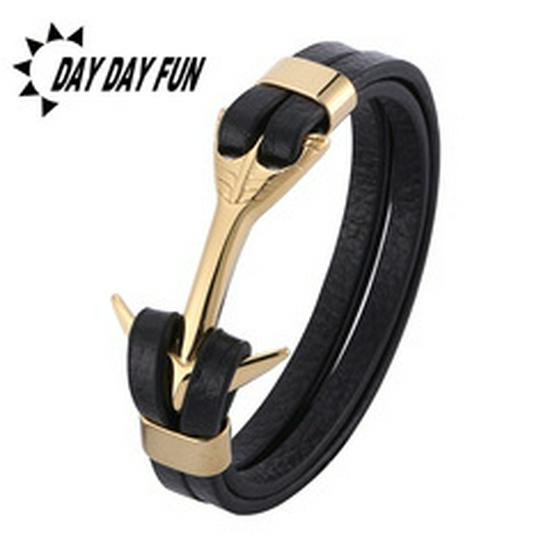 Stylish Wolf Head Braided Leather Bracelet