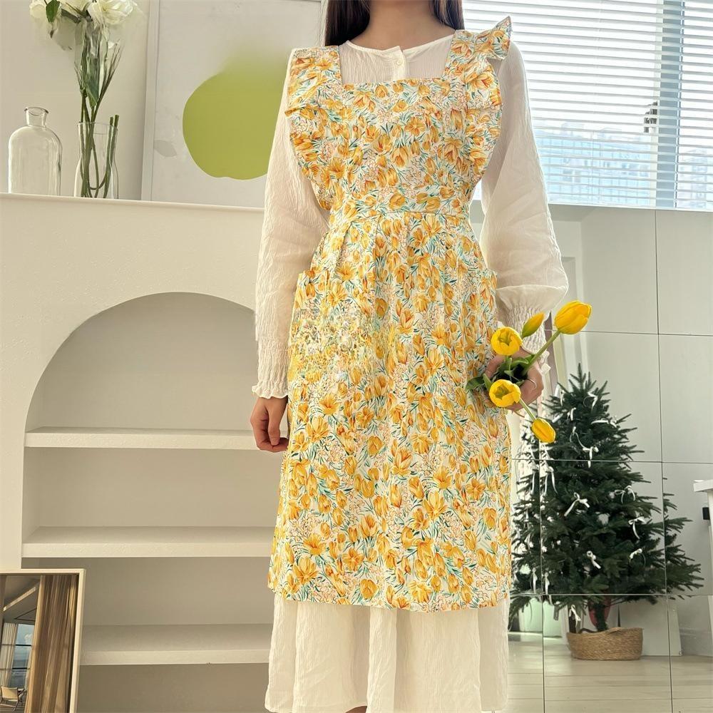 Modern Cotton Sleeveless Apron For Flower Arranging With Tulip Pattern For Home Studio Use