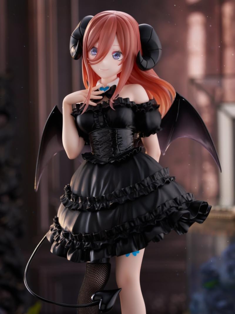 

TV Special Anime The Quintessential Quintuplets BiCute Dark Figure Miku Nakano Figure