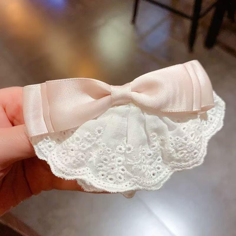 Gentle White Lace Bow Duckbill Clip for Bangs & Ponytails