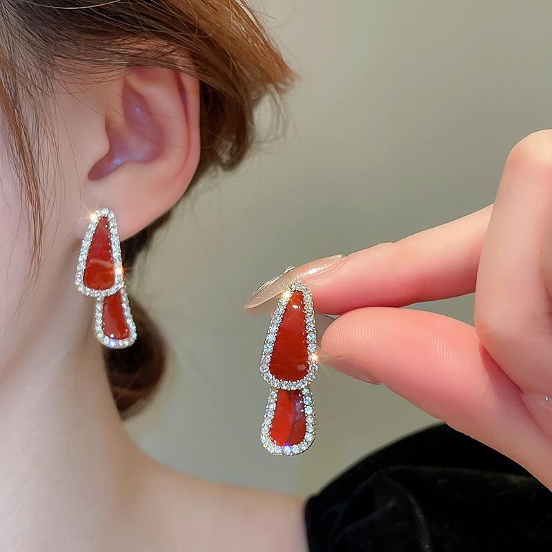111 Silver Needle Retro Burgundy Water Drop Earrings Fashion Tassel Cross Earrings Temperament Light Luxury Premium Earrings