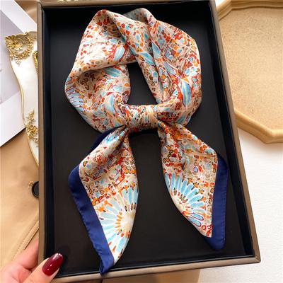 Accessori – Sciarpe e foulard