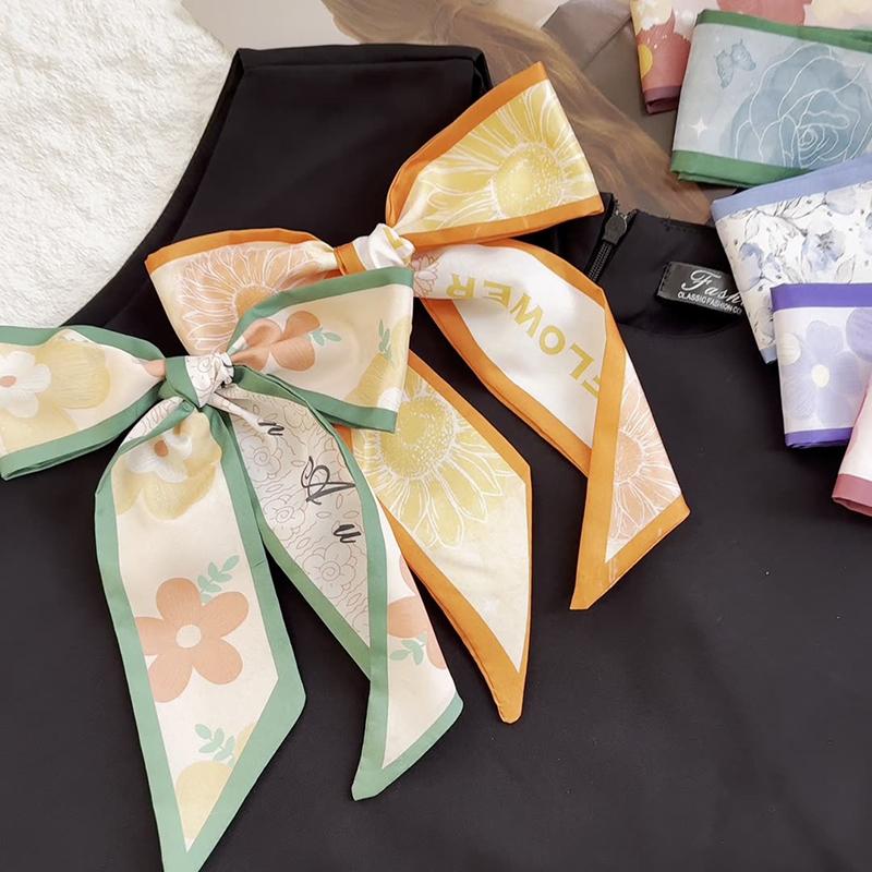 New Luxury Brand Model Small Silk Scarf for Women Hair Band Bag Handbag Handle Ribbon Scarf Neckerchief Headbands Choker