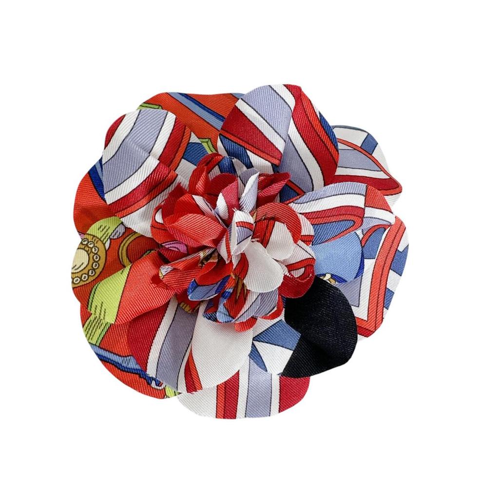 HERMES silk flour Brooch corsage silk Red Women Storage box Used