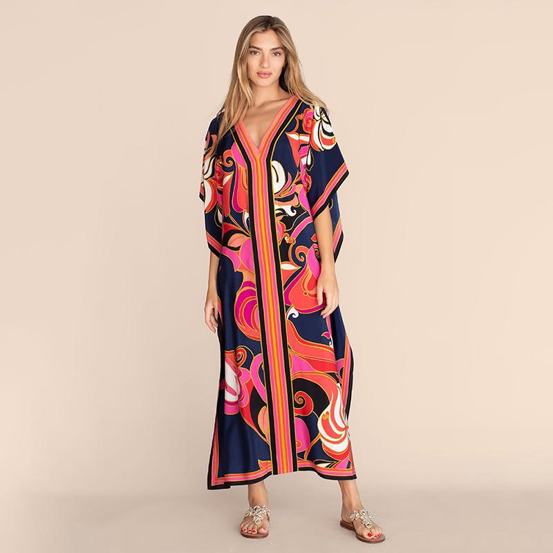 Europäischer & Amerikanischer Urlaubs-Strandüberwurf: Langer Morgenmantel mit Positionierungsdruck Badeanzug Damenkleid.