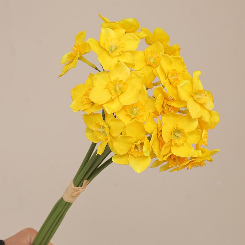 3/6pcs Artificial Daffodil Bouquets, Handheld Home Decoration Ornaments, home decor, dining table decoration accessories