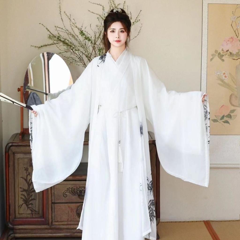 Chinese Wei And Jin Dynasties Style Hanfu Bamboo Leaf Printed Large Size Ladies Suit