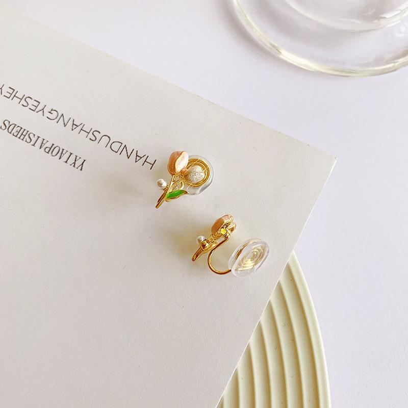 Charming Tulip Flower Earrings - Unique Niche Design with Clip-On Option