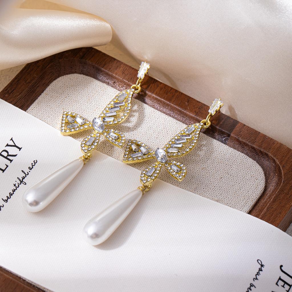 Tassel Earrings Diamond Butterfly Flower Pearl Stud Earrings Temperament Fashion Long Thin Earrings