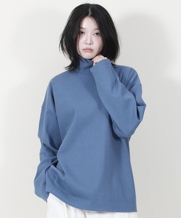 Deumakeu Mock Neckline Boxy Fit T-Shirt Blue
