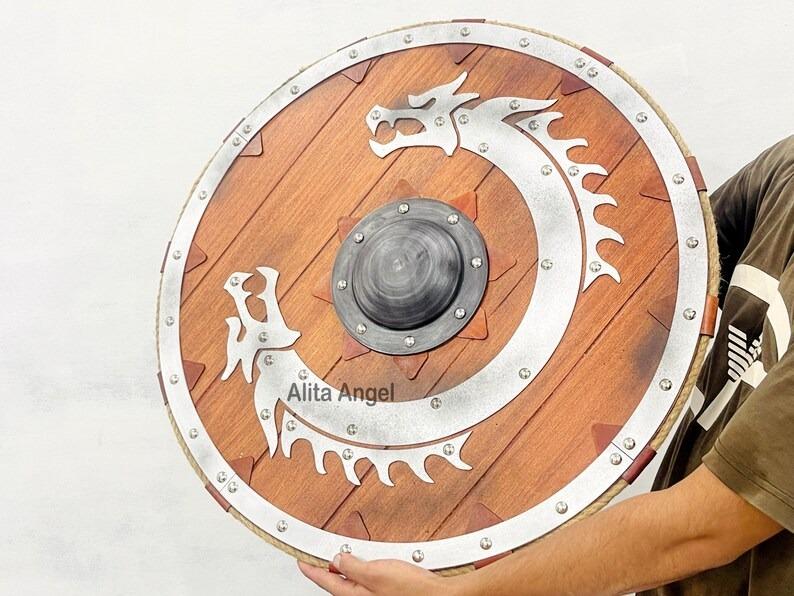 

Dragon Viking Shield Wooden Battle Shield Handmade Viking Shield Norse Wall Decor Nordic Warrior Shield коричневий
