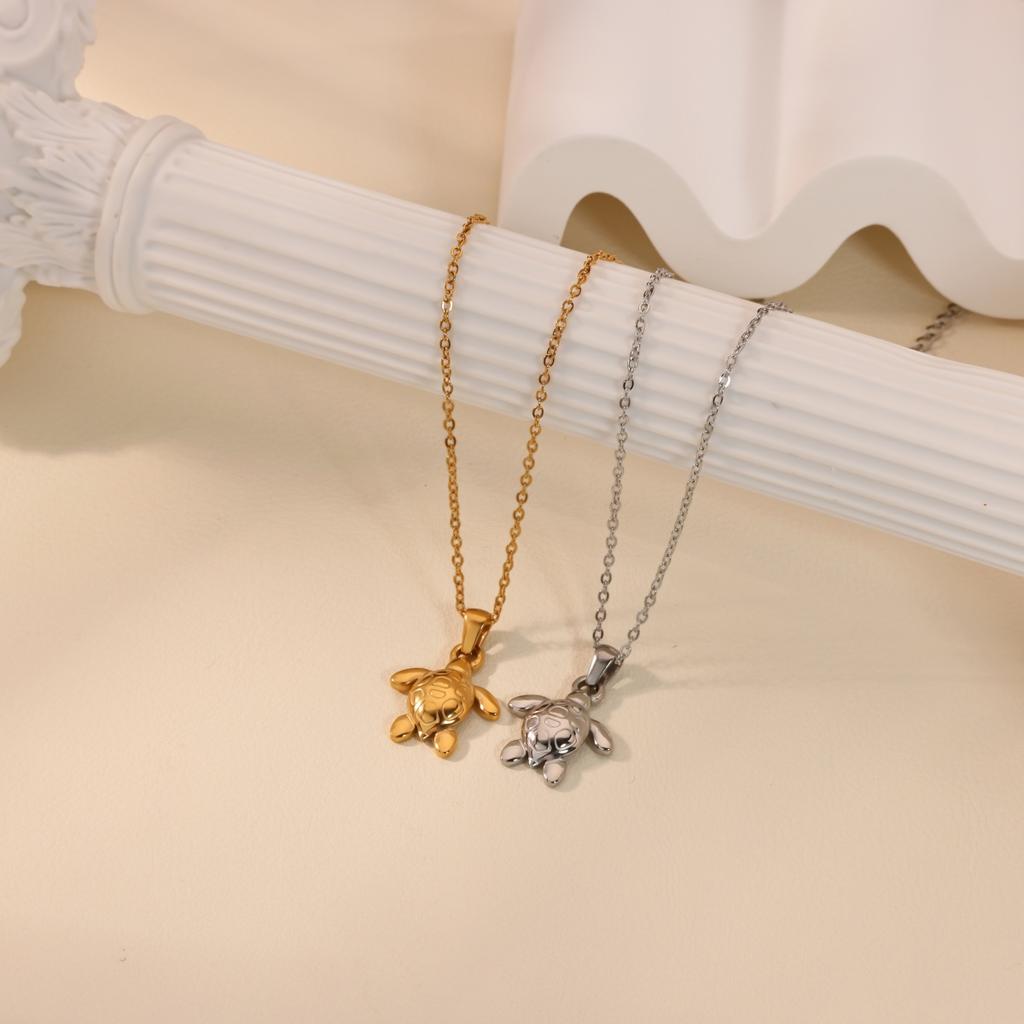 Punk Turtle Necklace Necklaces For Women Stainless Steel Turtle Pendant Necklace Party Wedding Christmas Animal Jewelry Gift