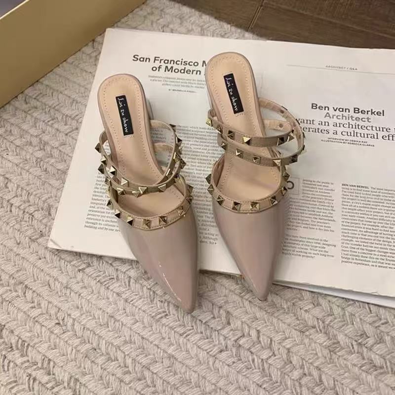 

High-heeled bag head half slippers women s pointed head cool slippers spring and summer with skirt rivets thick heels women s shoes 40 тілесний